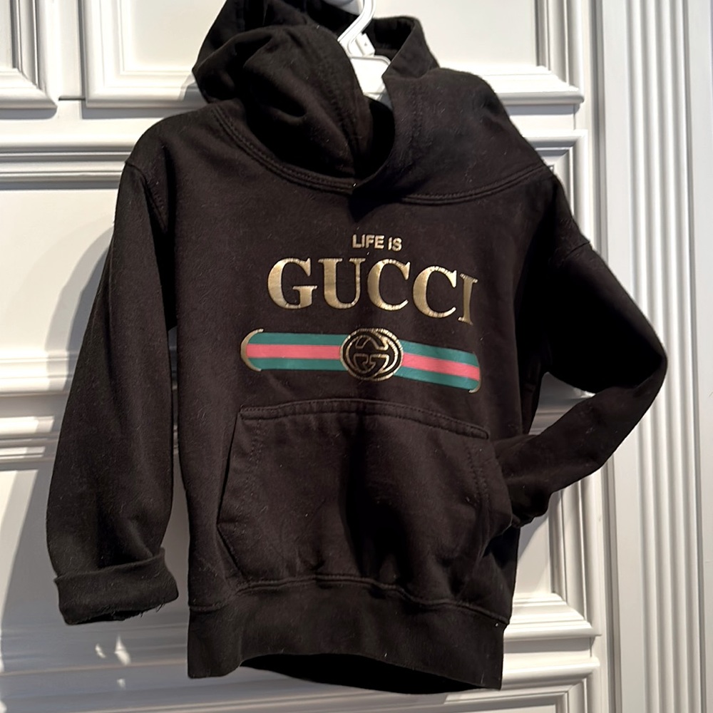 Kids ‘Gucci’ hooded sweatshirt. 2T